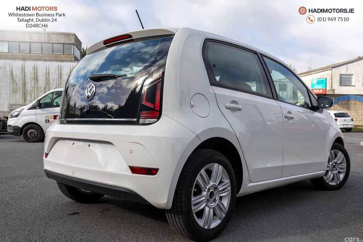 Volkswagen up! Hatchback, Petrol, 2017, White