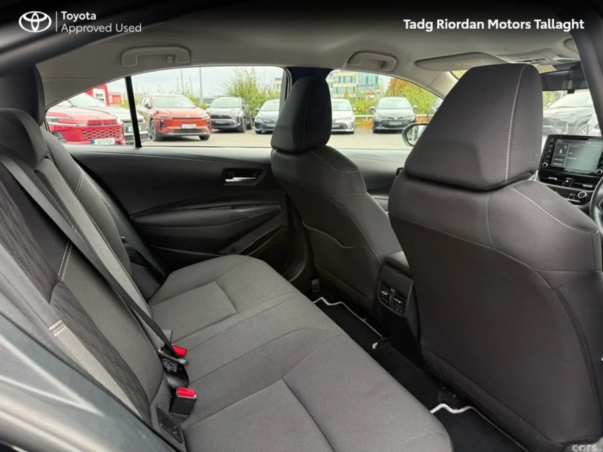 Toyota Corolla Saloon, Petrol Hybrid, 2023, Black