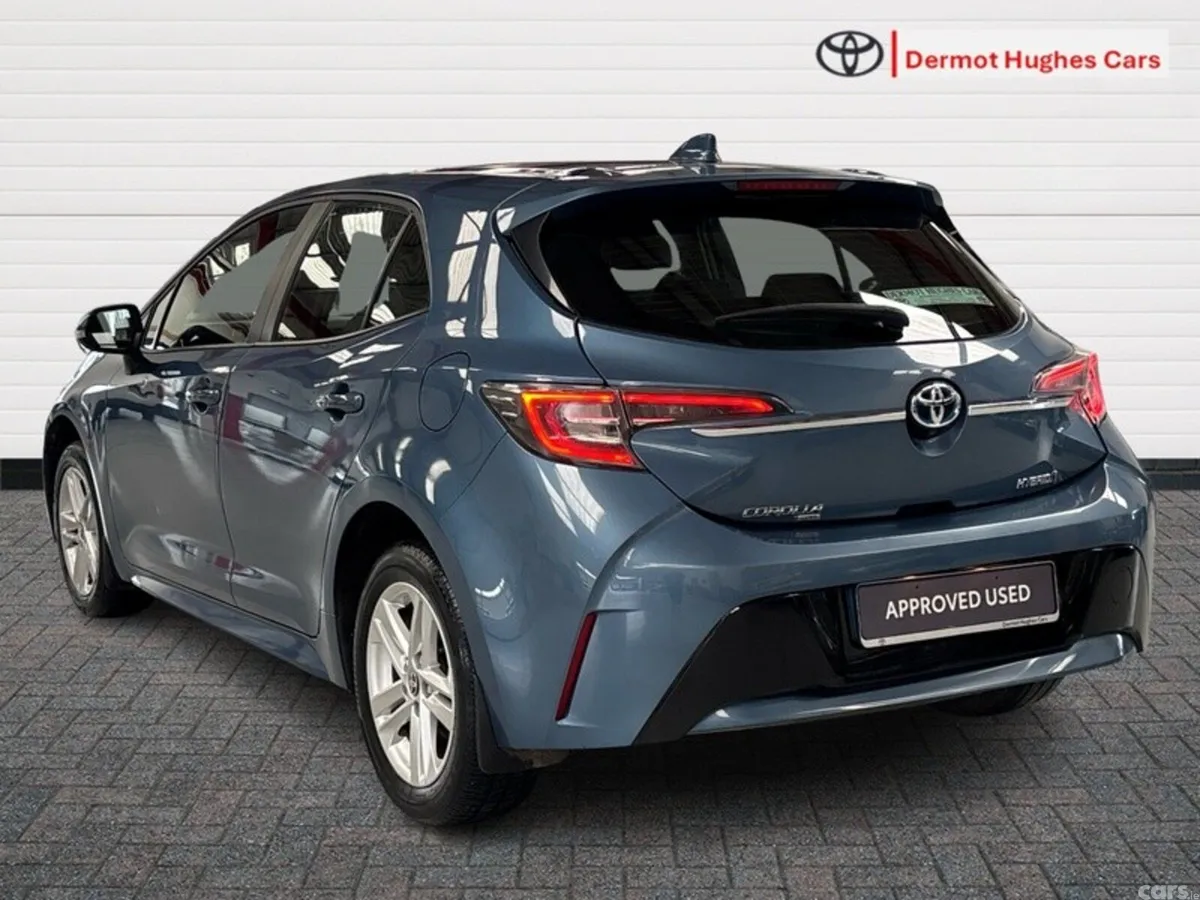 Toyota Corolla Hatchback, Petrol Hybrid, 2022, Blue