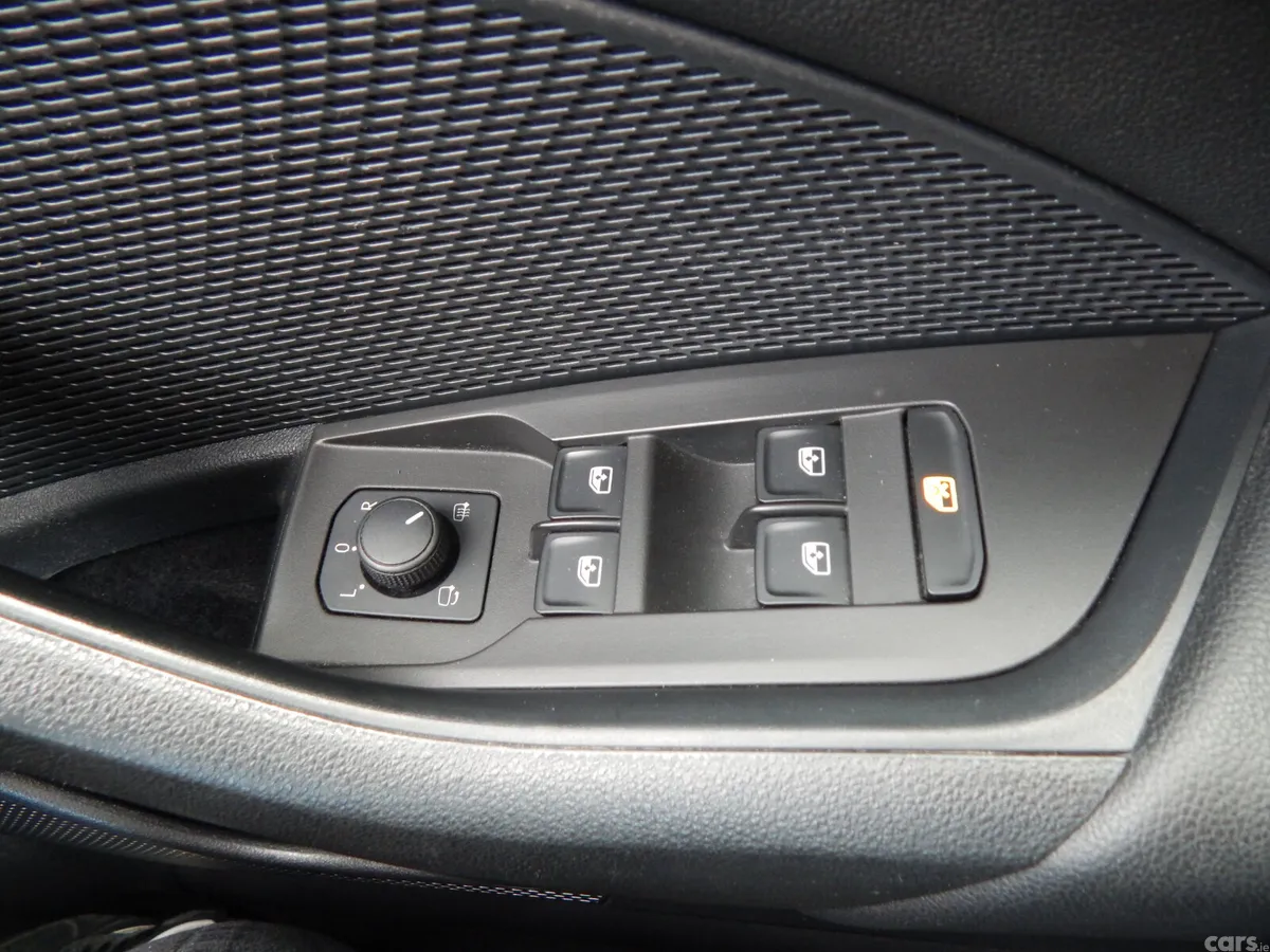 Skoda Octavia Saloon, Diesel, 2022, Blue