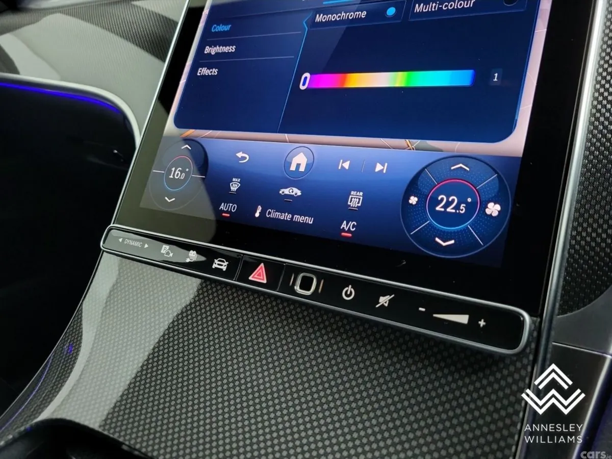 Mercedes-Benz GLC SUV, Petrol Plug-in Hybrid, 2026, Grey