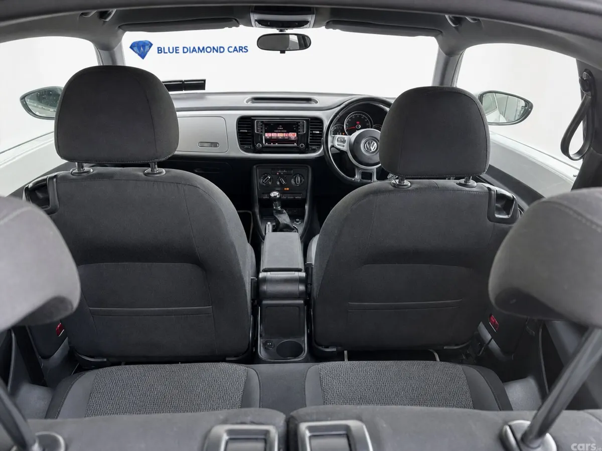 Volkswagen Beetle Hatchback, Petrol, 2015, White