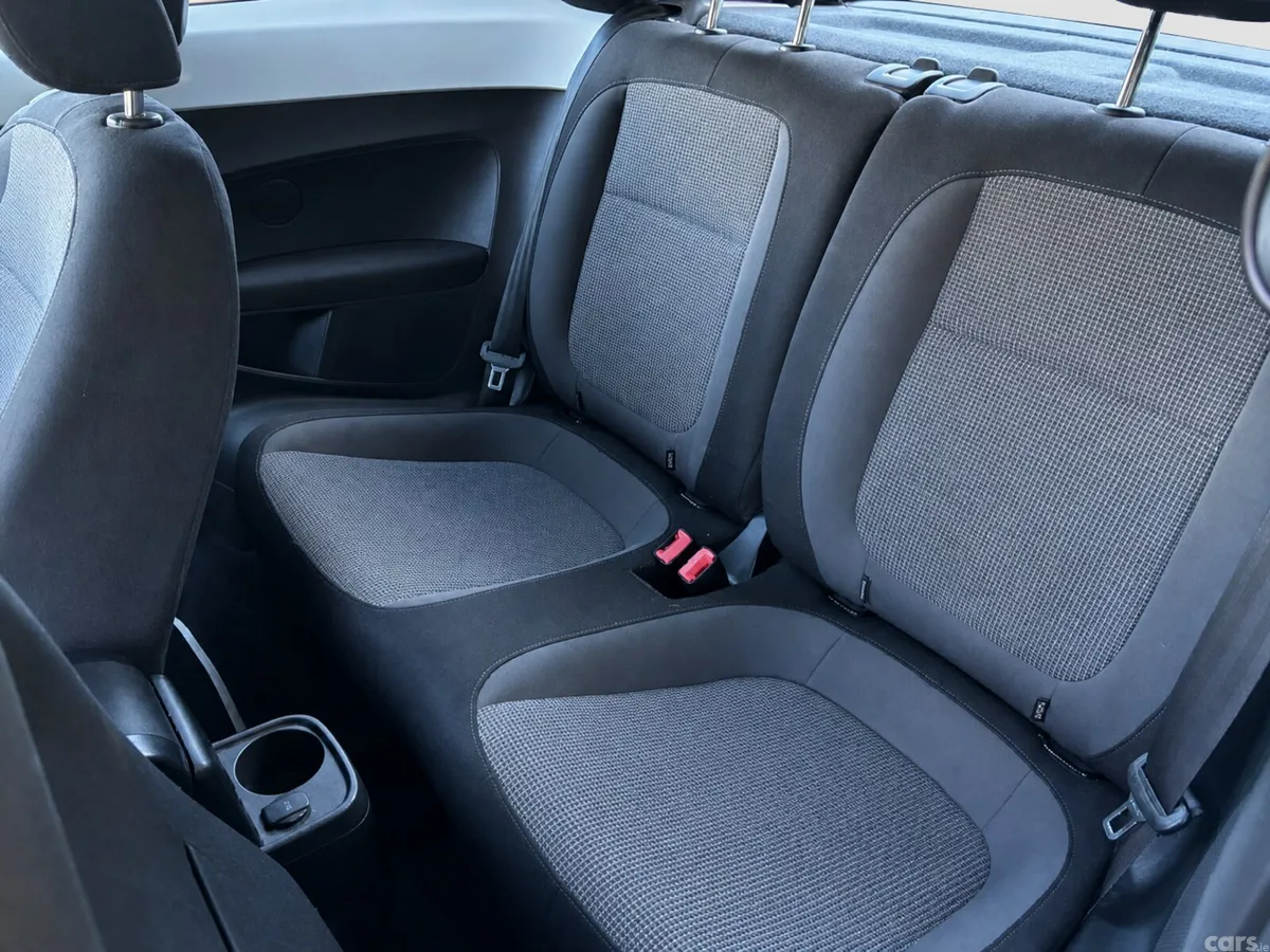 Volkswagen Beetle Hatchback, Petrol, 2015, White