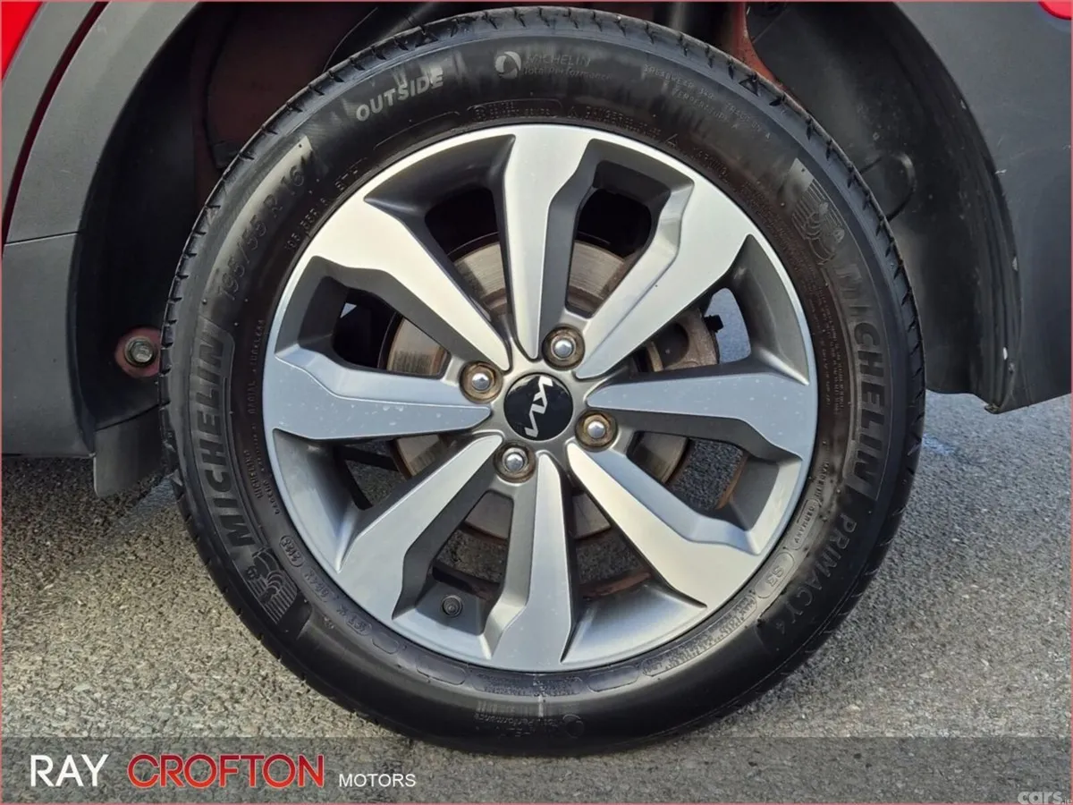Kia Stonic Estate, Petrol, 2024, Red