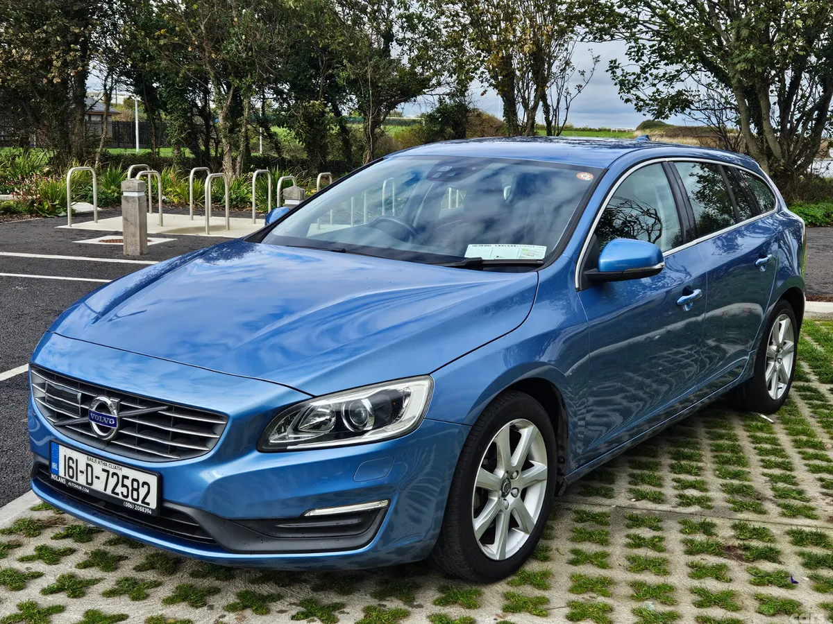 Volvo V60 Estate, Diesel, 2016, Blue