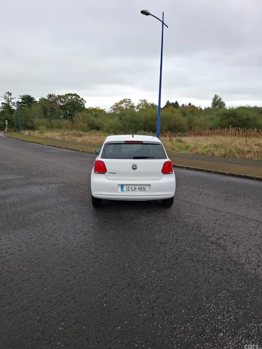Volkswagen Polo Hatchback, Petrol, 2012, White