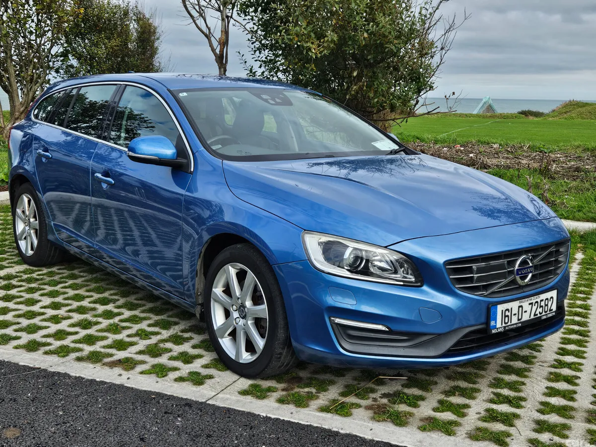 Volvo V60 Estate, Diesel, 2016, Blue