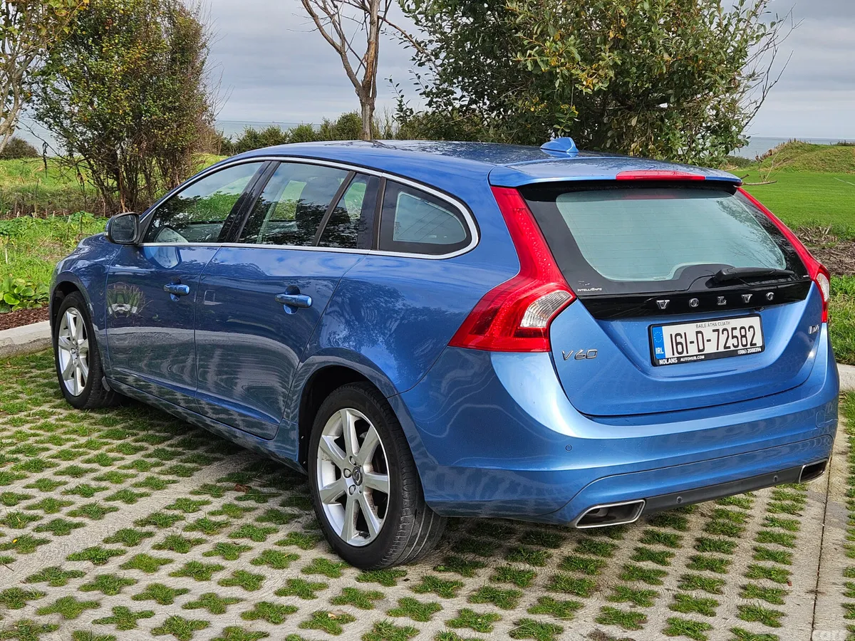 Volvo V60 Estate, Diesel, 2016, Blue