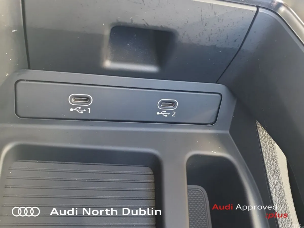 Audi e-tron Estate, Electric, 2022, Grey