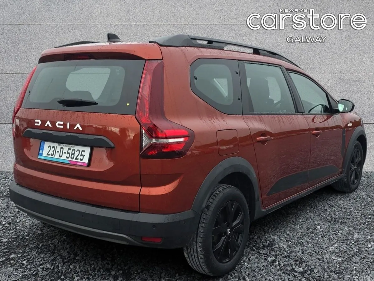 Dacia Jogger Estate, Petrol, 2023, Brown