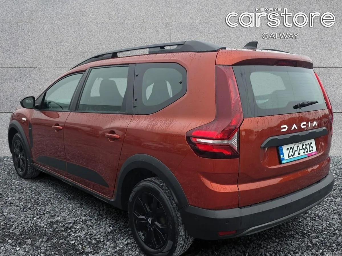 Dacia Jogger Estate, Petrol, 2023, Brown