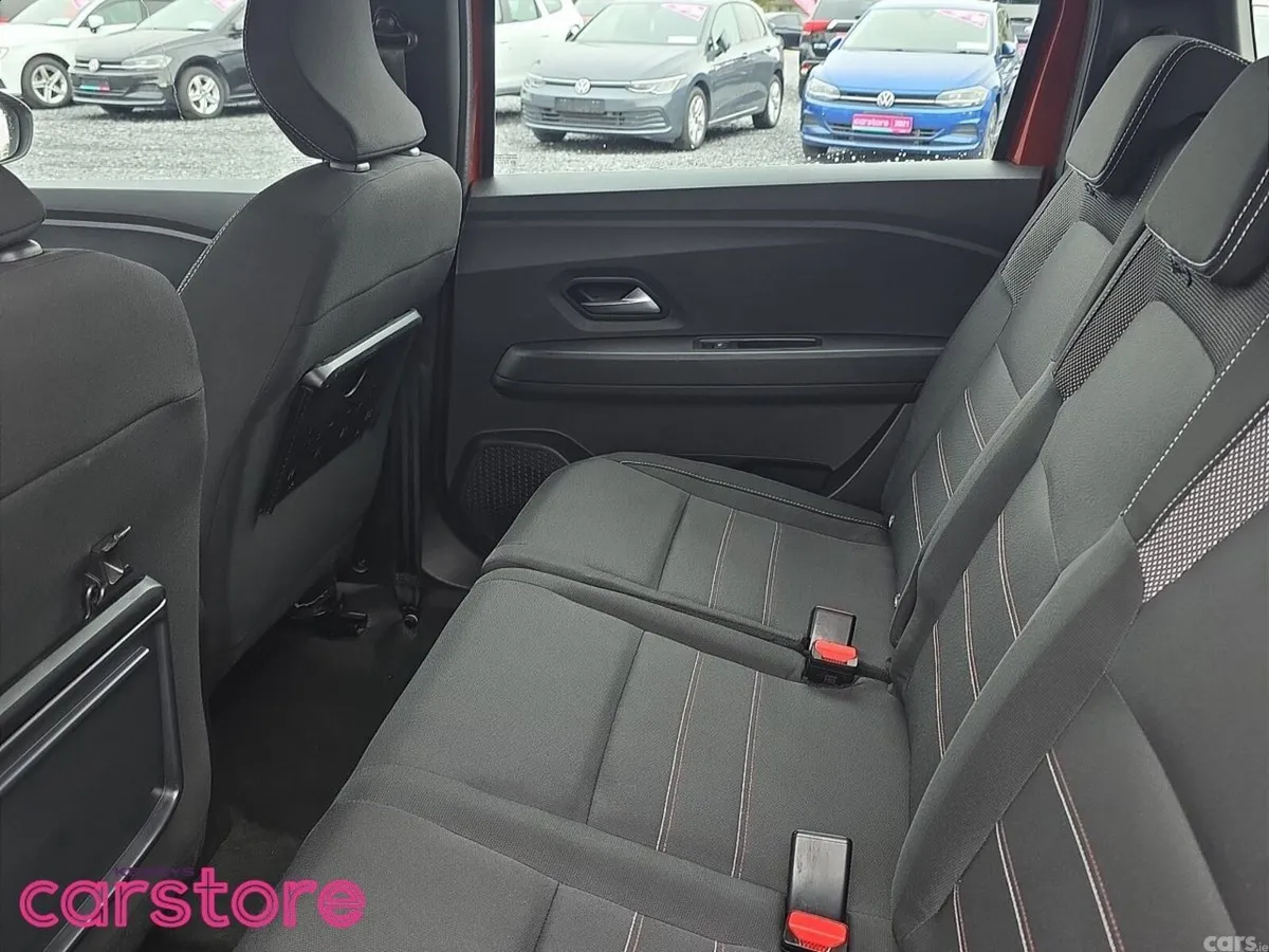 Dacia Jogger Estate, Petrol, 2023, Brown