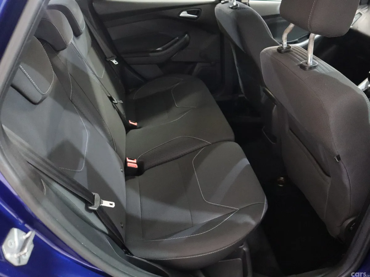 Ford Focus Hatchback, Diesel, 2016, Blue