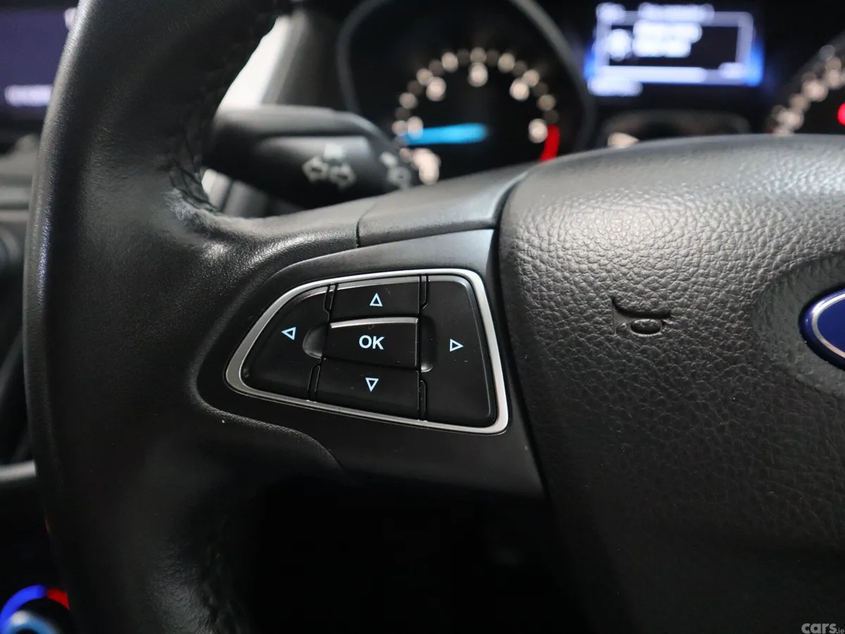 Ford Focus Hatchback, Diesel, 2016, Blue