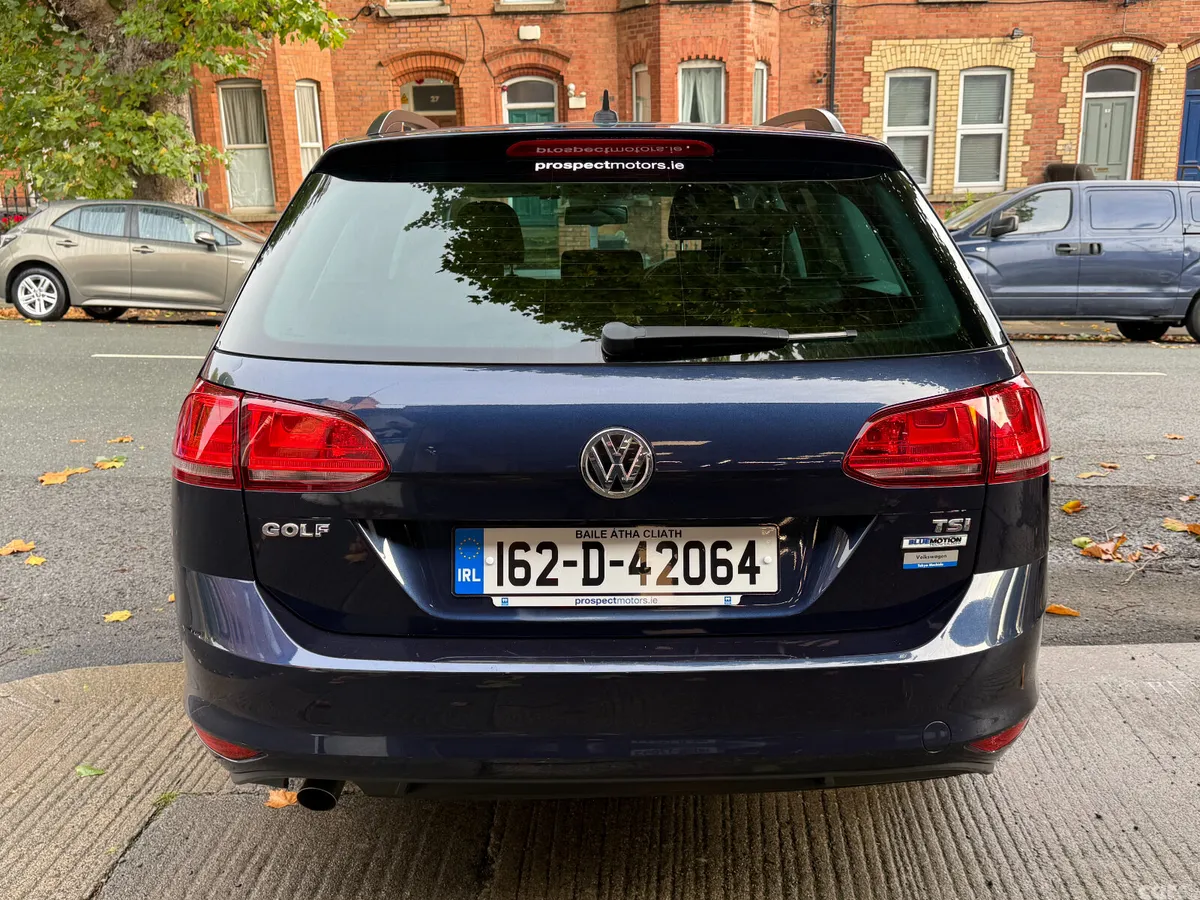 Volkswagen Golf Estate, Petrol, 2016, Blue