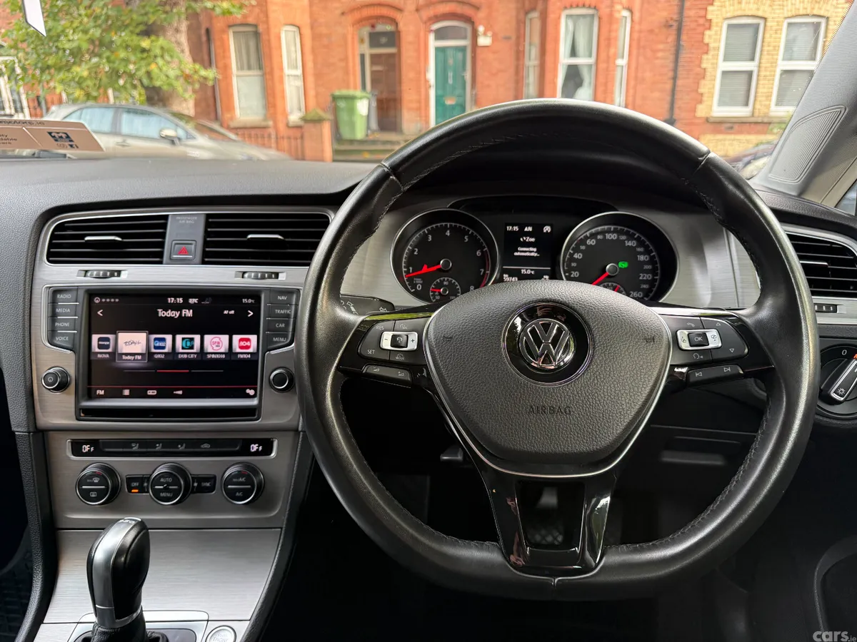 Volkswagen Golf Estate, Petrol, 2016, Blue