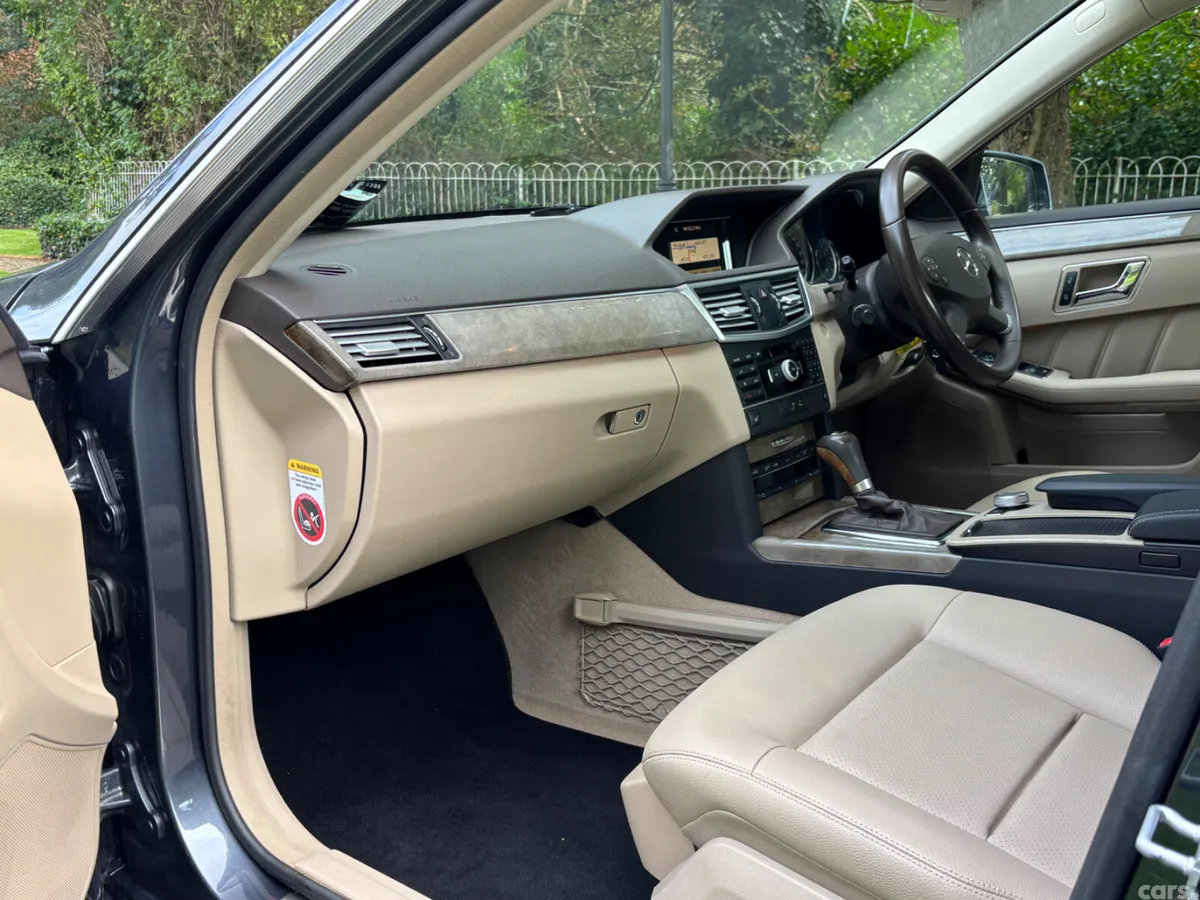 Mercedes-Benz E-Class Saloon, Diesel, 2011, Grey