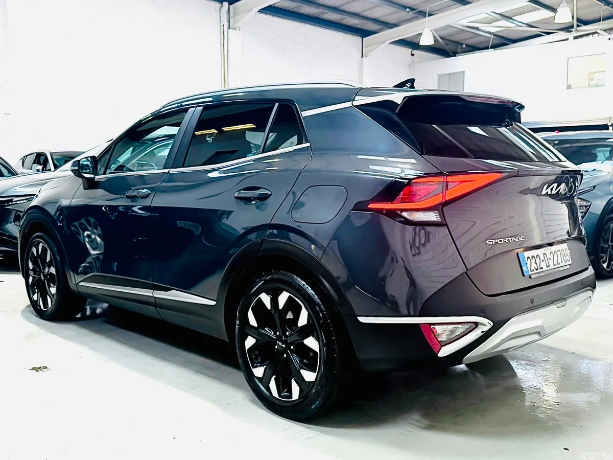 Kia Sportage SUV, Petrol Plug-in Hybrid, 2023, Grey