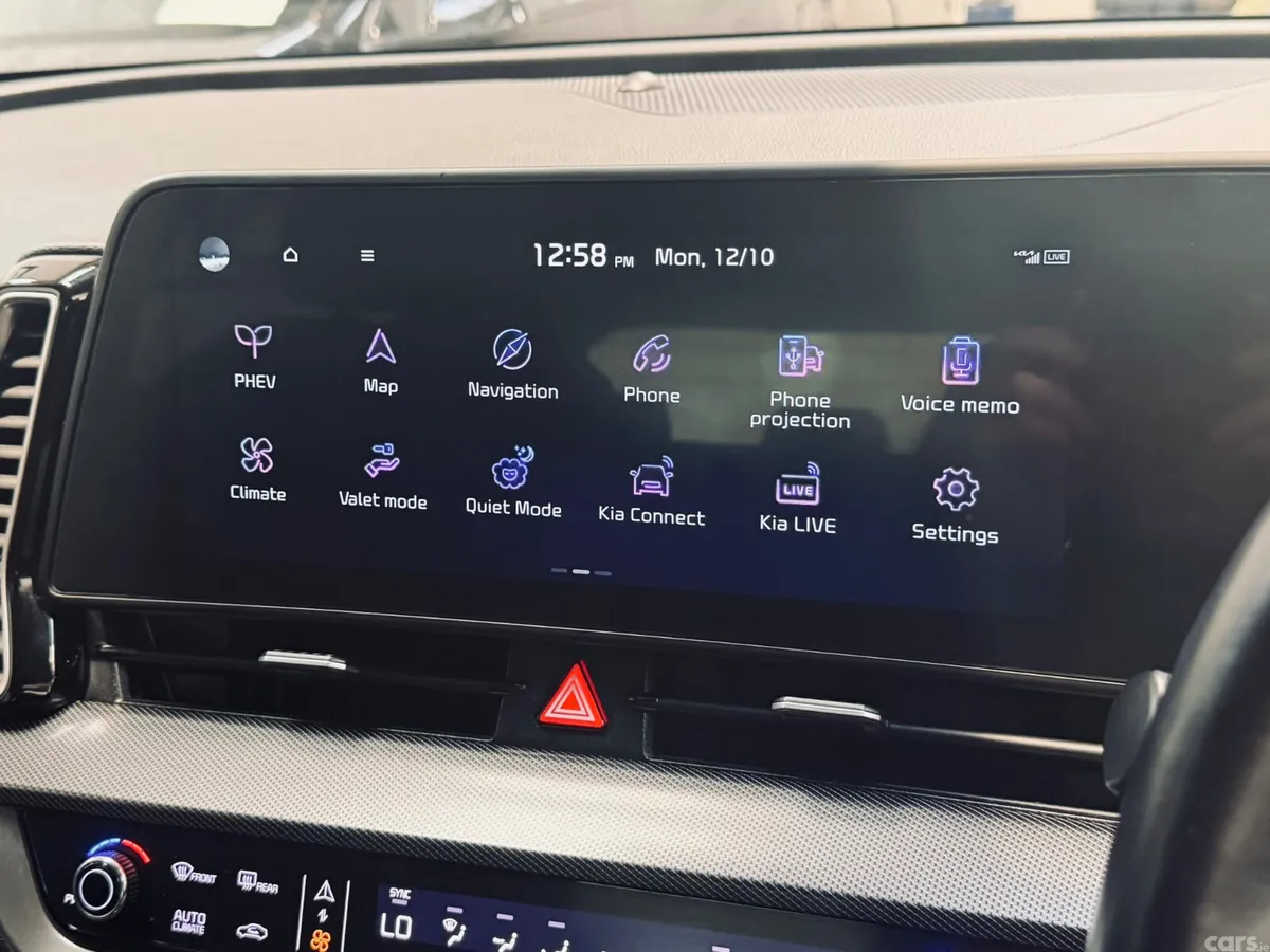 Kia Sportage SUV, Petrol Plug-in Hybrid, 2023, Grey
