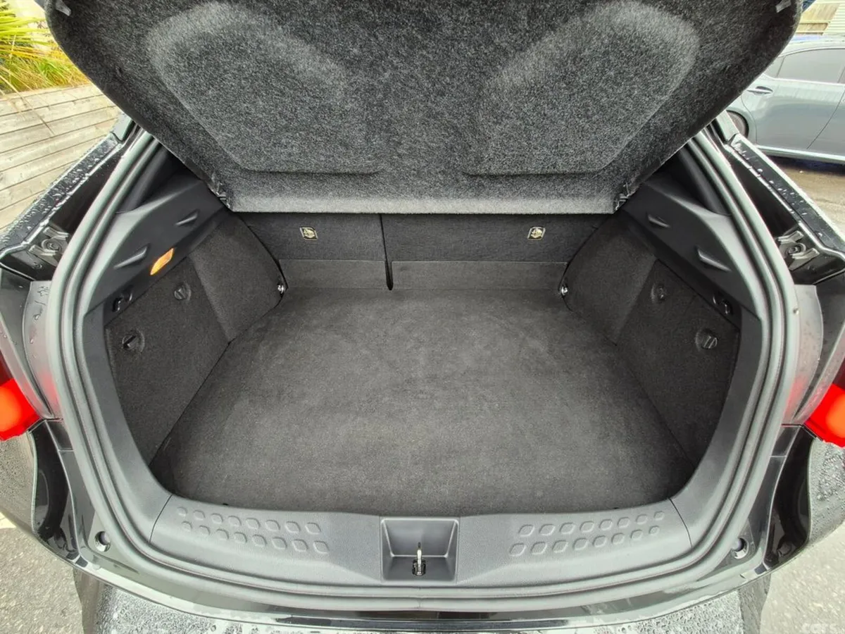 Toyota C-HR SUV, Petrol Hybrid, 2021, Black