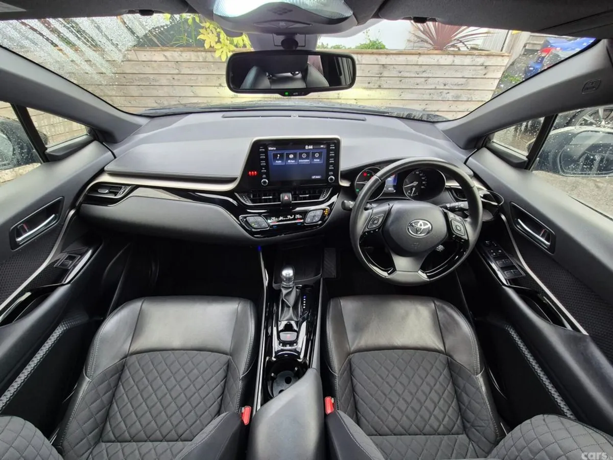 Toyota C-HR SUV, Petrol Hybrid, 2021, Black