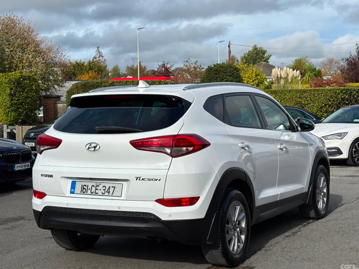 Hyundai Tucson SUV, Diesel, 2016, White