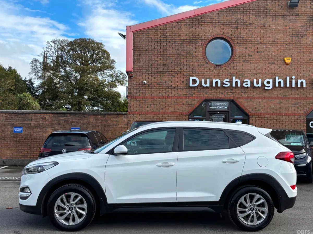 Hyundai Tucson SUV, Diesel, 2016, White