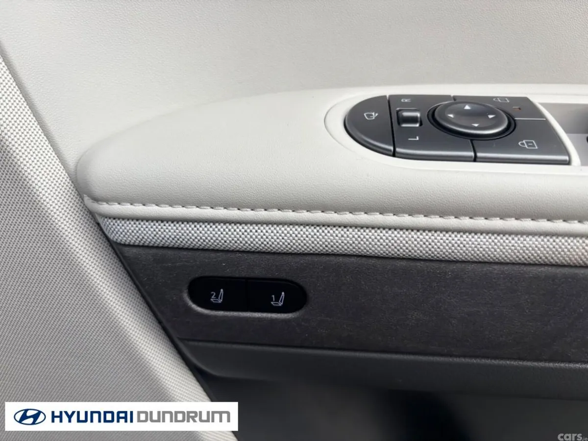 Hyundai IONIQ 5 MPV, Electric, 2026, Red