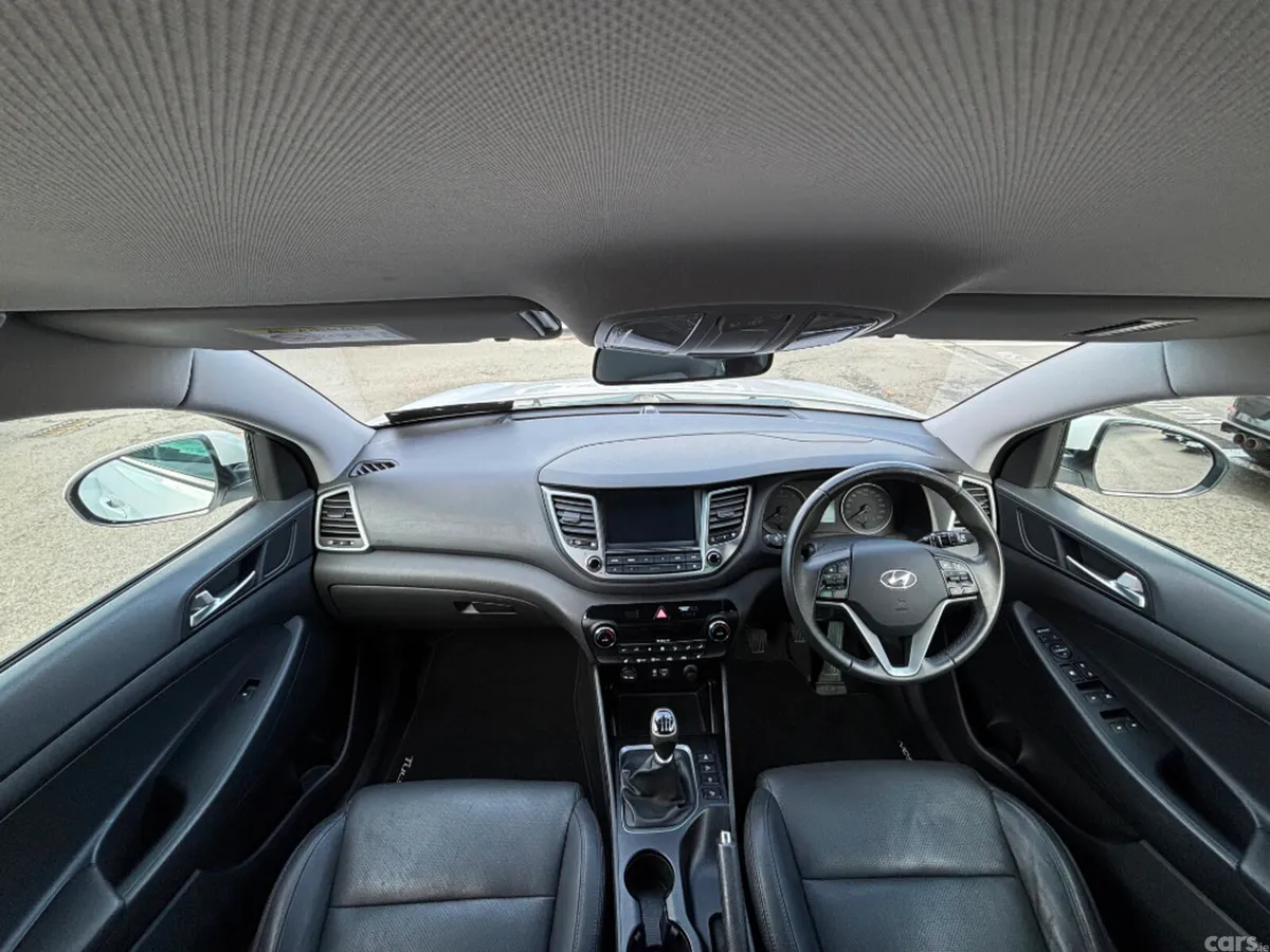 Hyundai Tucson SUV, Diesel, 2016, White