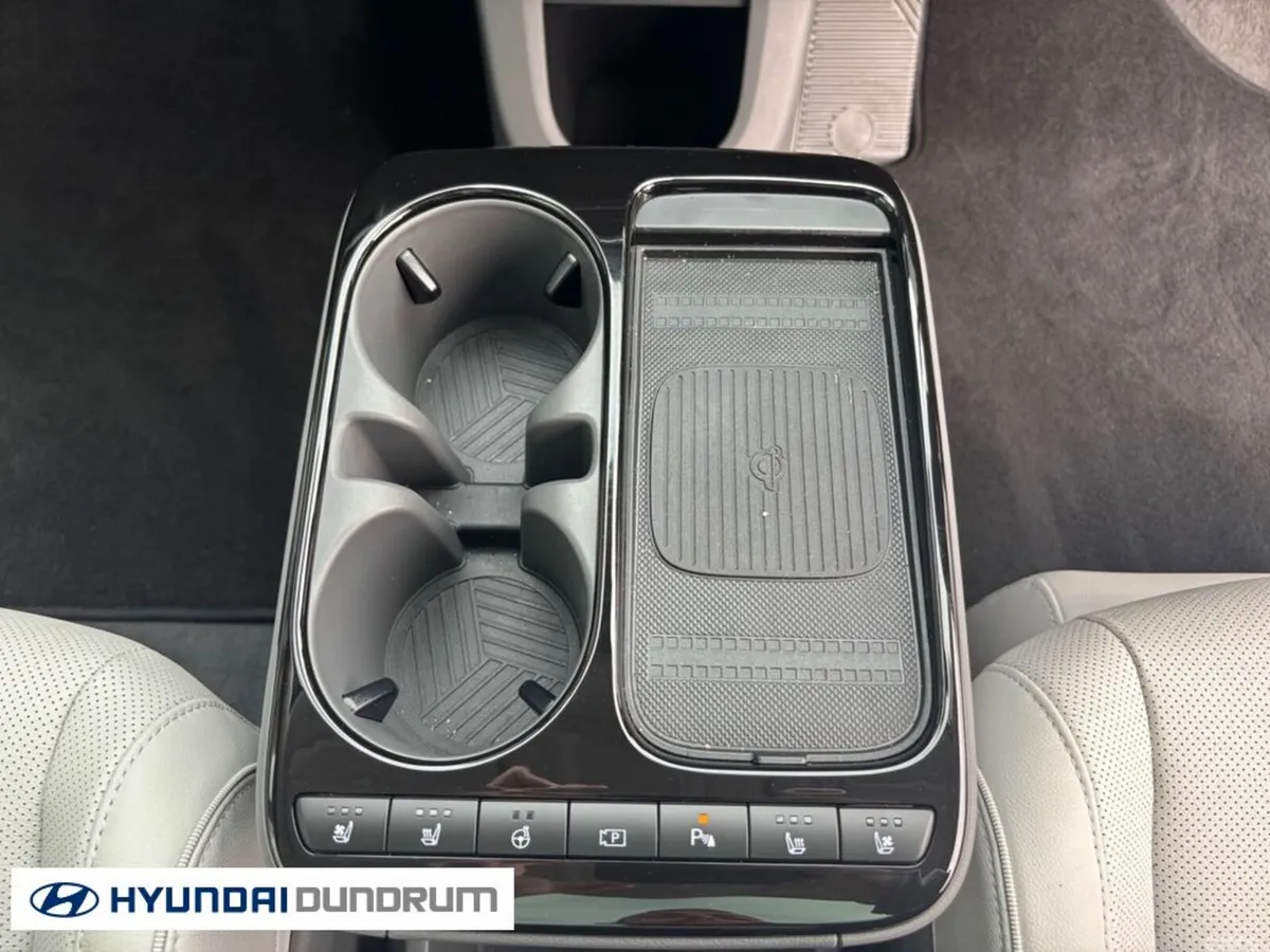 Hyundai IONIQ 5 MPV, Electric, 2026, Red