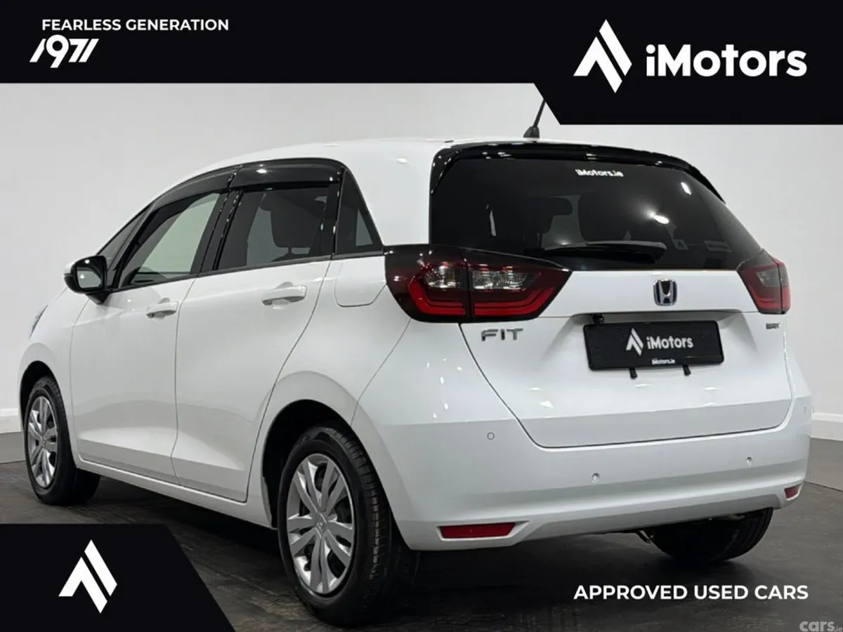 Honda Fit Hatchback, Petrol Hybrid, 2021, White