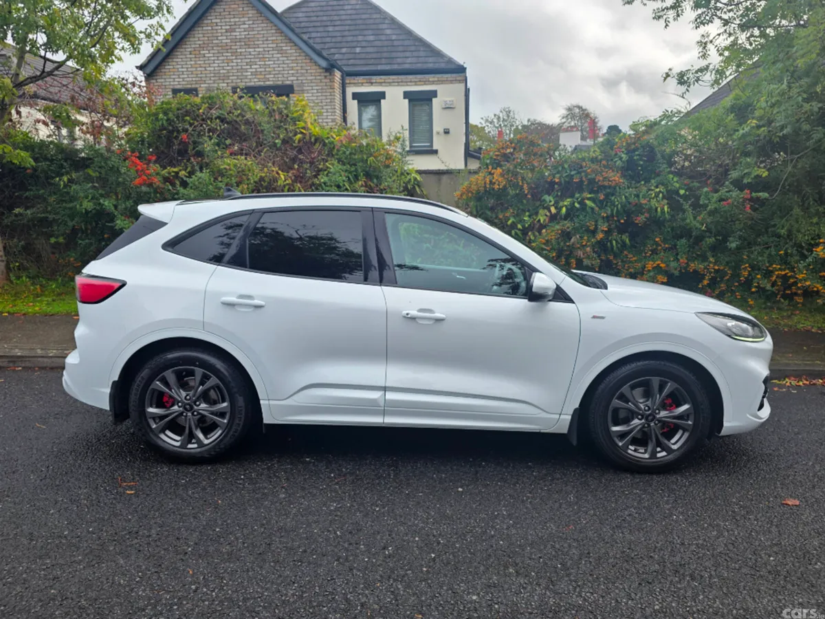Ford Kuga MPV, Diesel, 2021, White