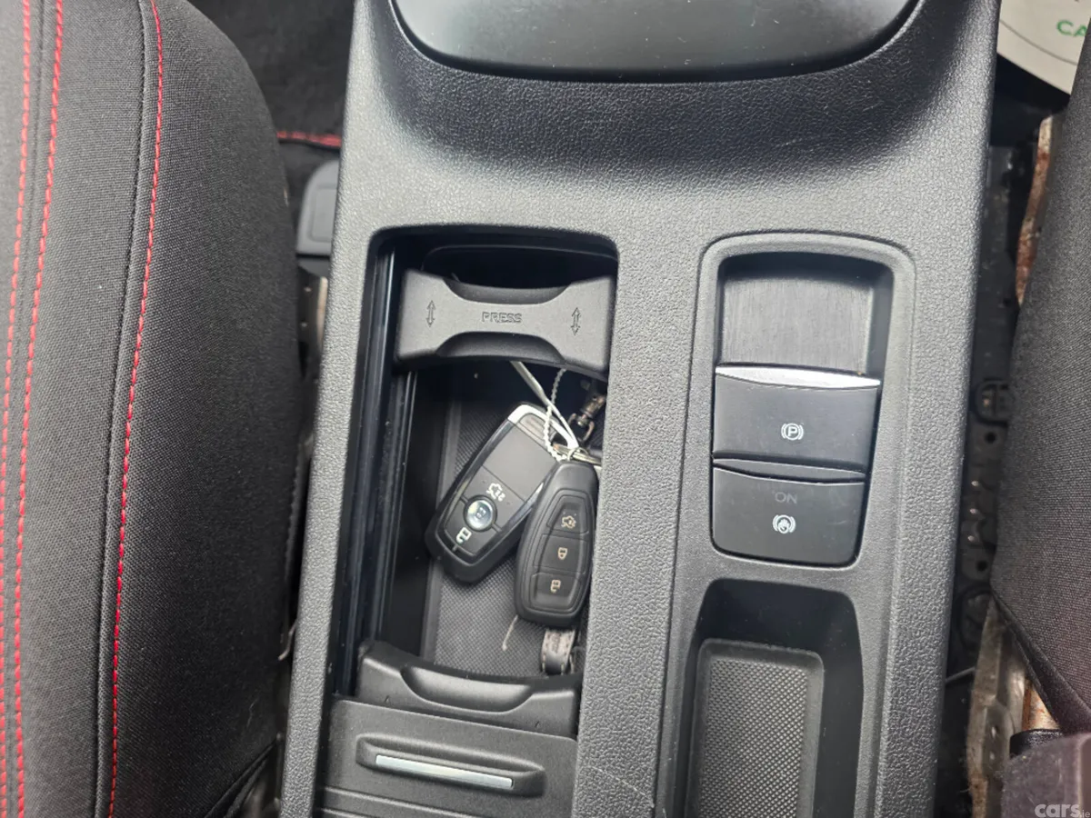 Ford Kuga MPV, Diesel, 2021, White