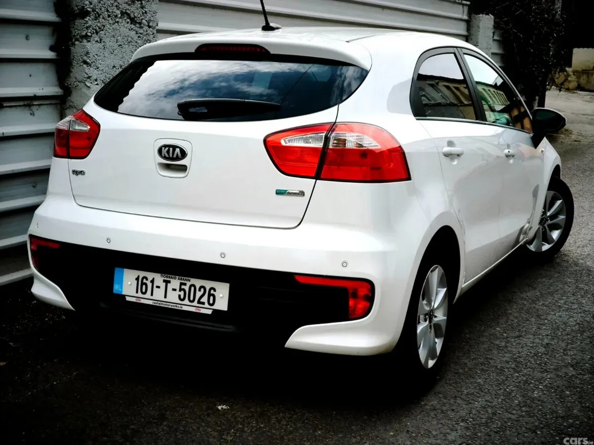 Kia Rio Hatchback, Diesel, 2016, White