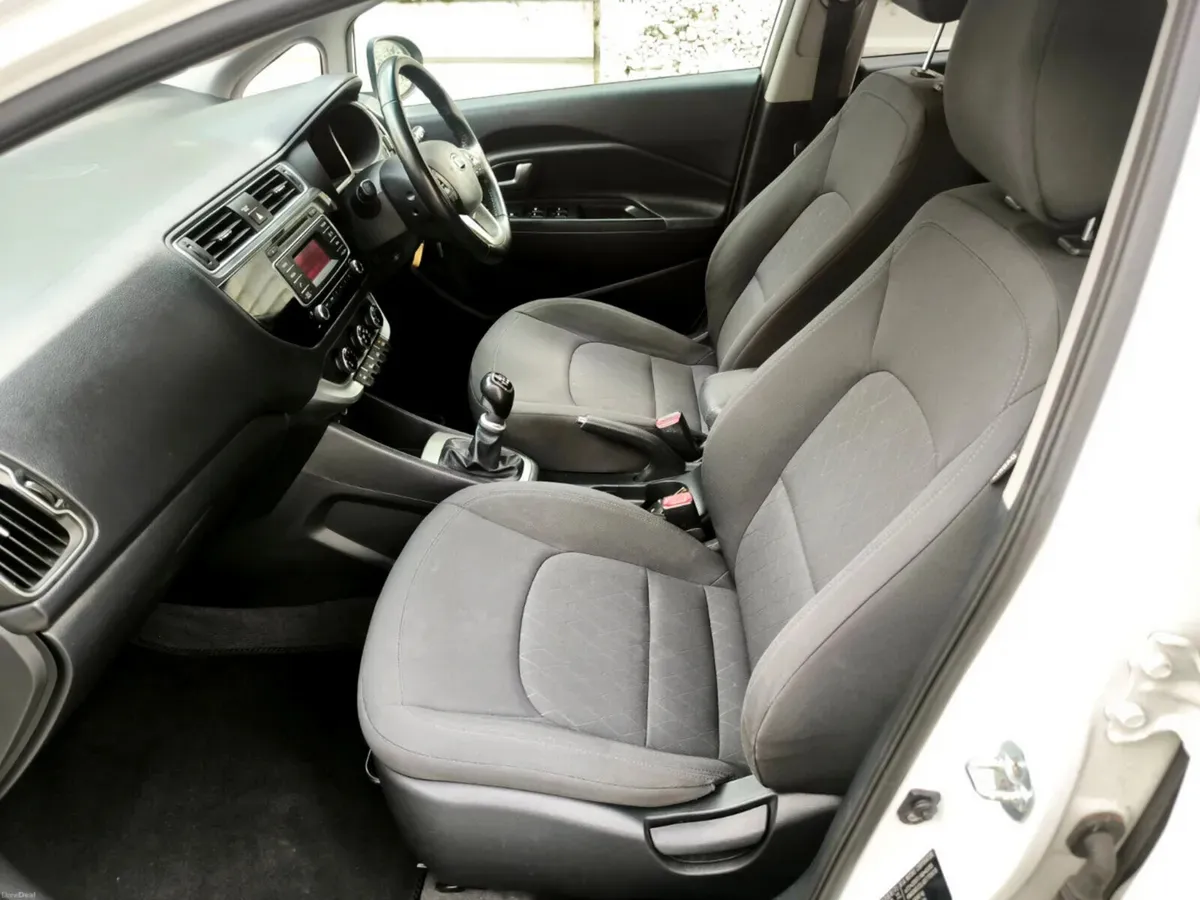 Kia Rio Hatchback, Diesel, 2016, White