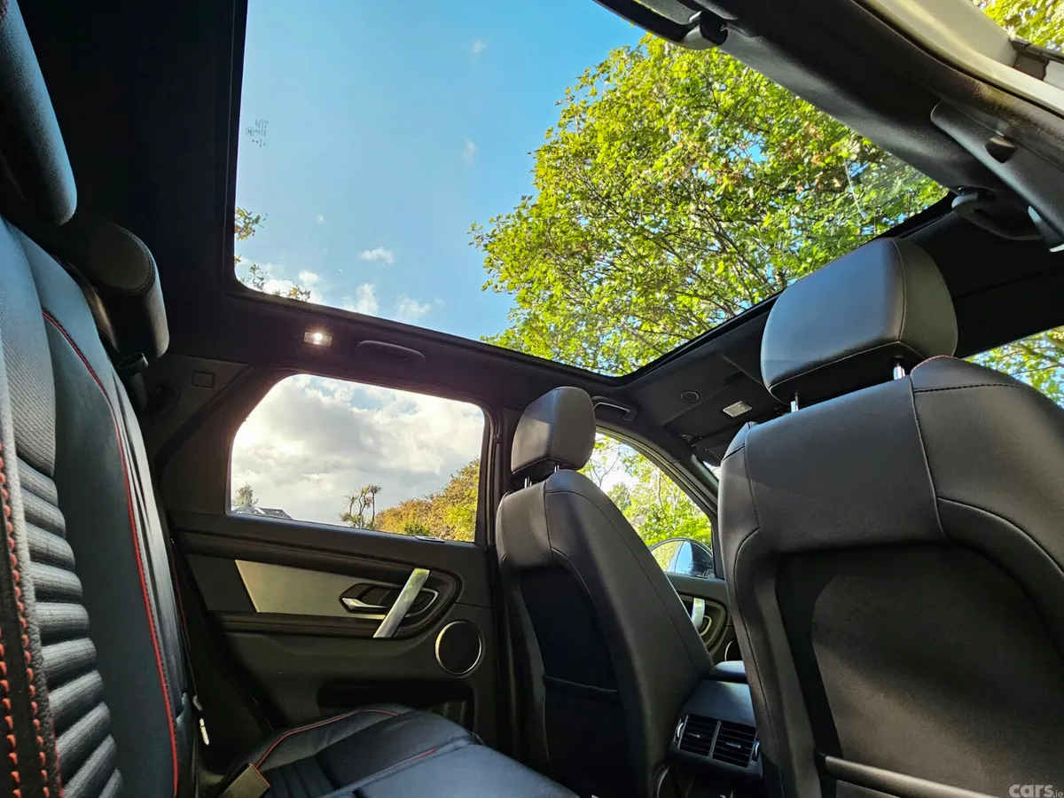 Land Rover Discovery Sport SUV, Petrol Hybrid, 2021, White