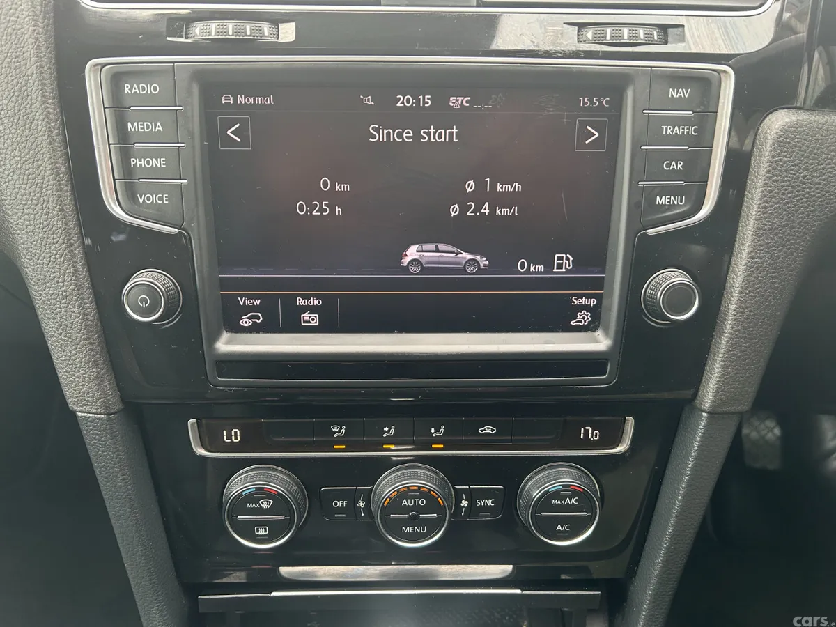 Volkswagen Golf Hatchback, Petrol, 2015, Blue