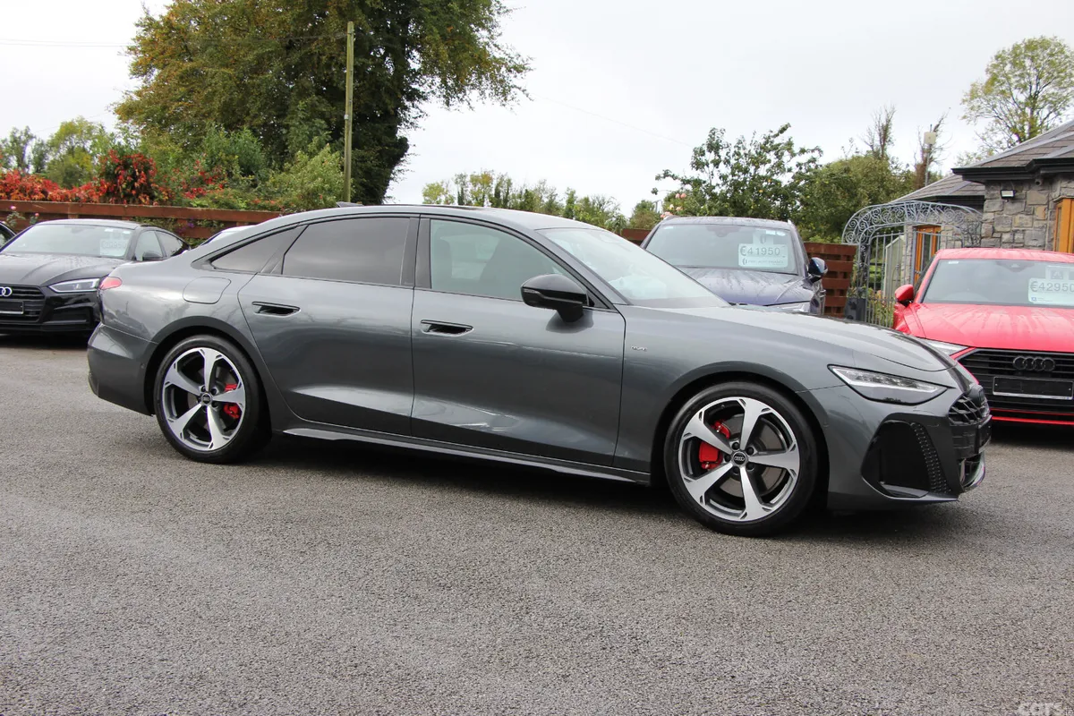 Audi A6 Saloon, Petrol Plug-in Hybrid, 2026, Grey