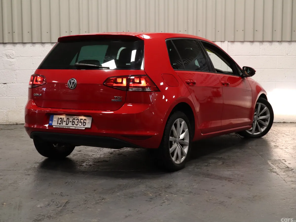 Volkswagen Golf Estate, Diesel, 2013, Red