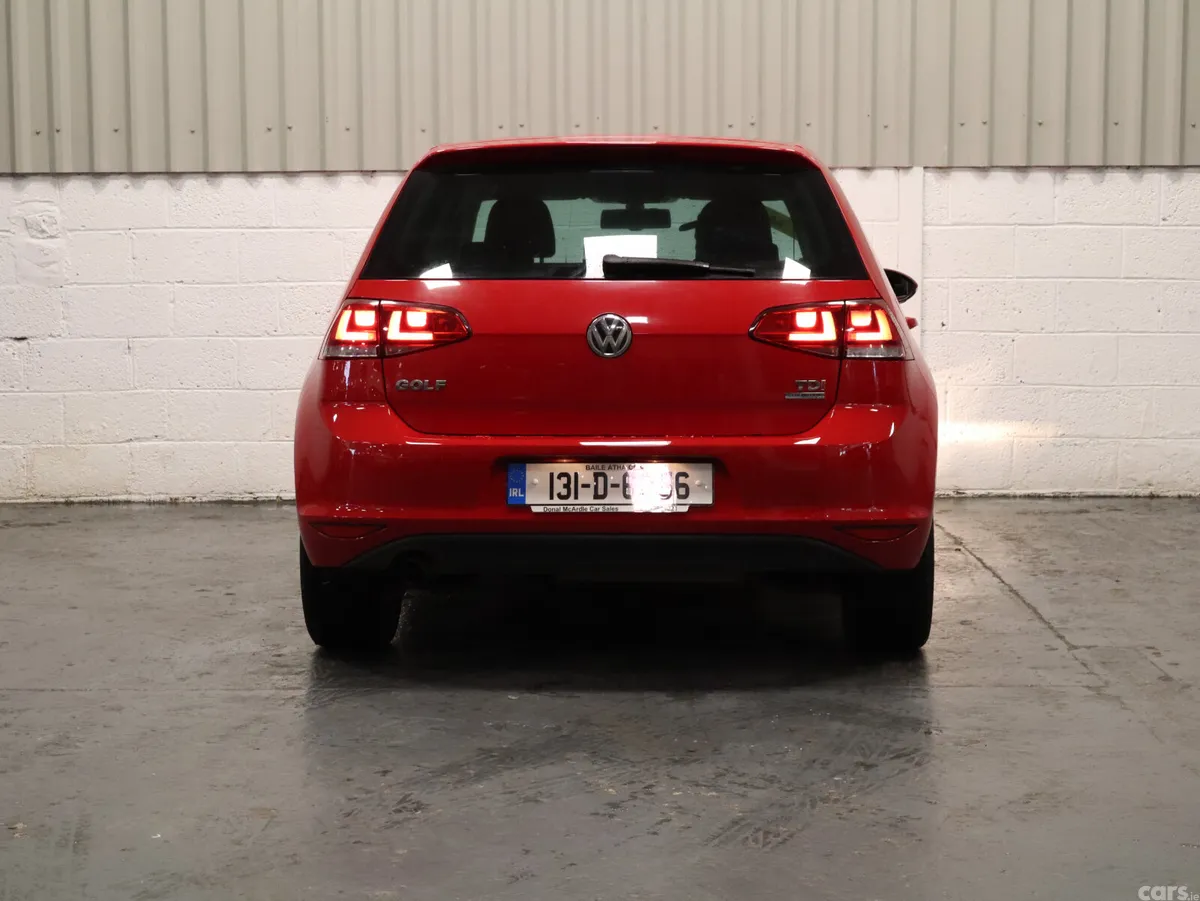 Volkswagen Golf Estate, Diesel, 2013, Red