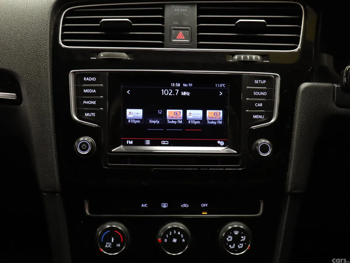 Volkswagen Golf Estate, Diesel, 2013, Red