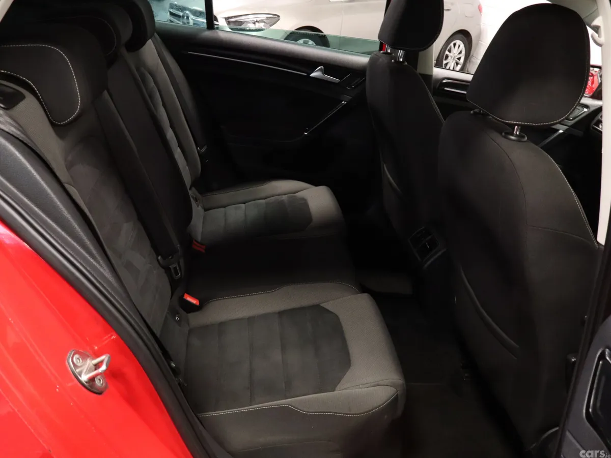 Volkswagen Golf Estate, Diesel, 2013, Red
