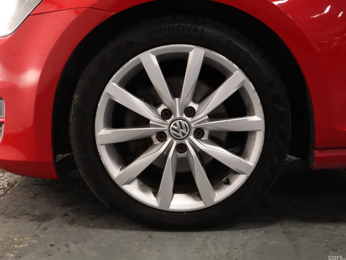 Volkswagen Golf Estate, Diesel, 2013, Red