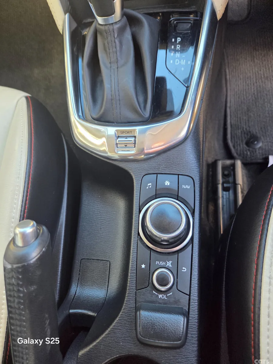 Mazda Demio Hatchback, Petrol, 2015, White