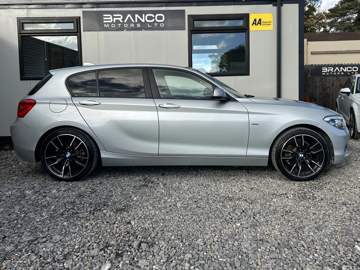 BMW 1-Series Hatchback, Diesel, 2016, Silver