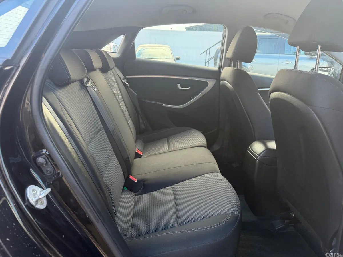 Hyundai i30 Hatchback, Diesel, 2014, Black