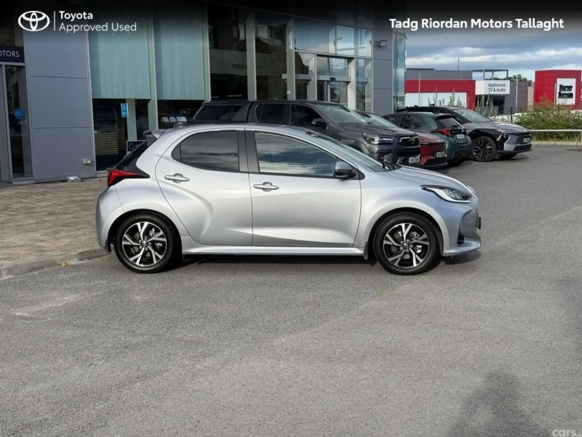 Toyota Yaris Hatchback, Petrol Hybrid, 2026, Grey