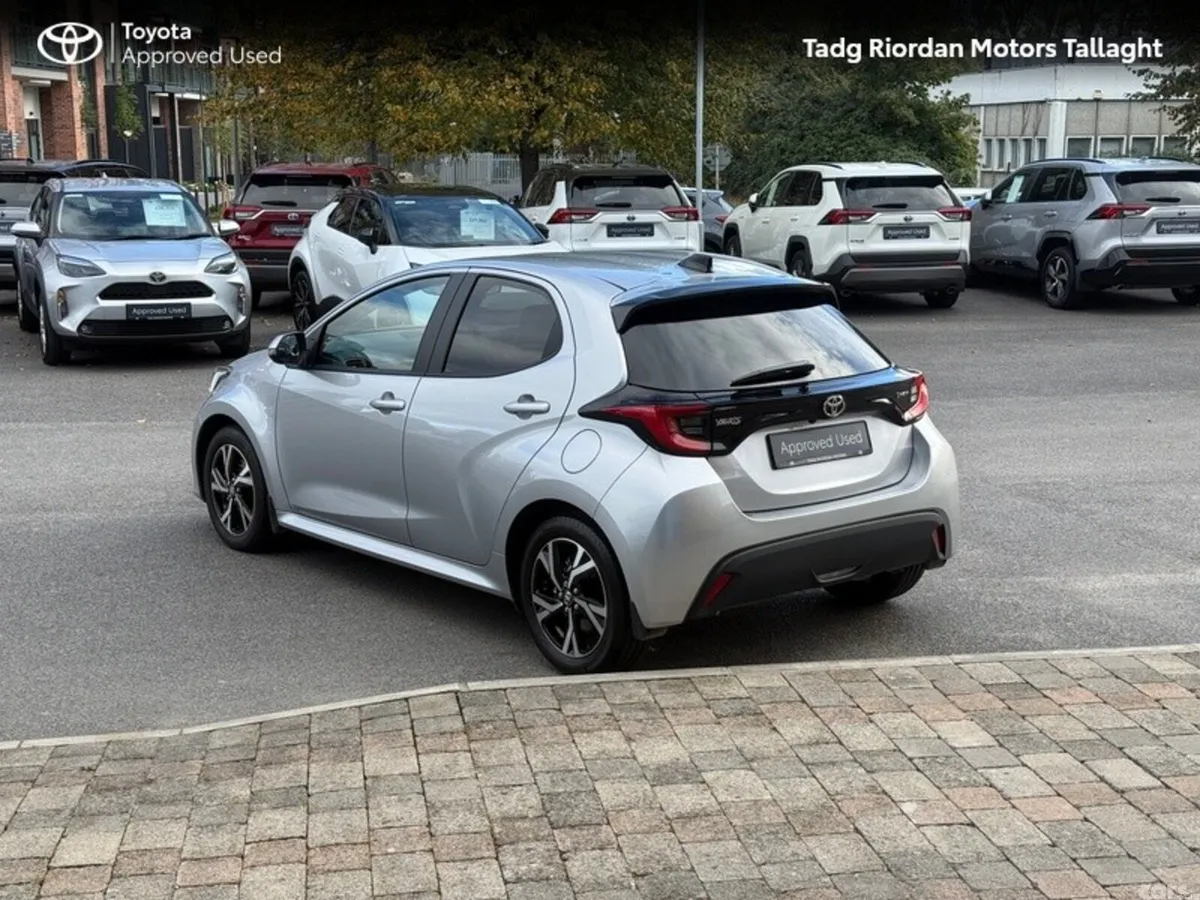 Toyota Yaris Hatchback, Petrol Hybrid, 2026, Grey