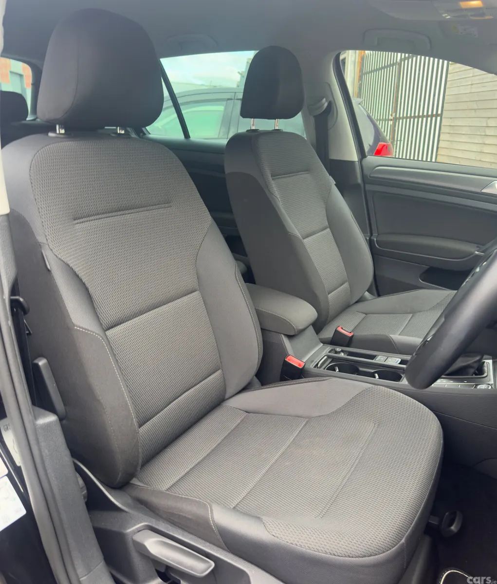 Volkswagen Golf Hatchback, Petrol, 2019, Black