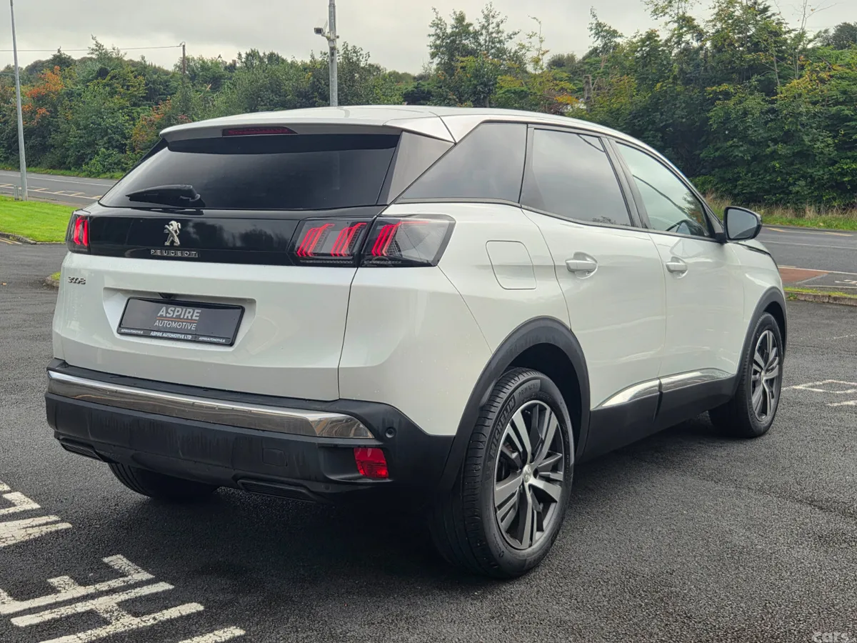 Peugeot 3008 SUV, Diesel, 2022, White